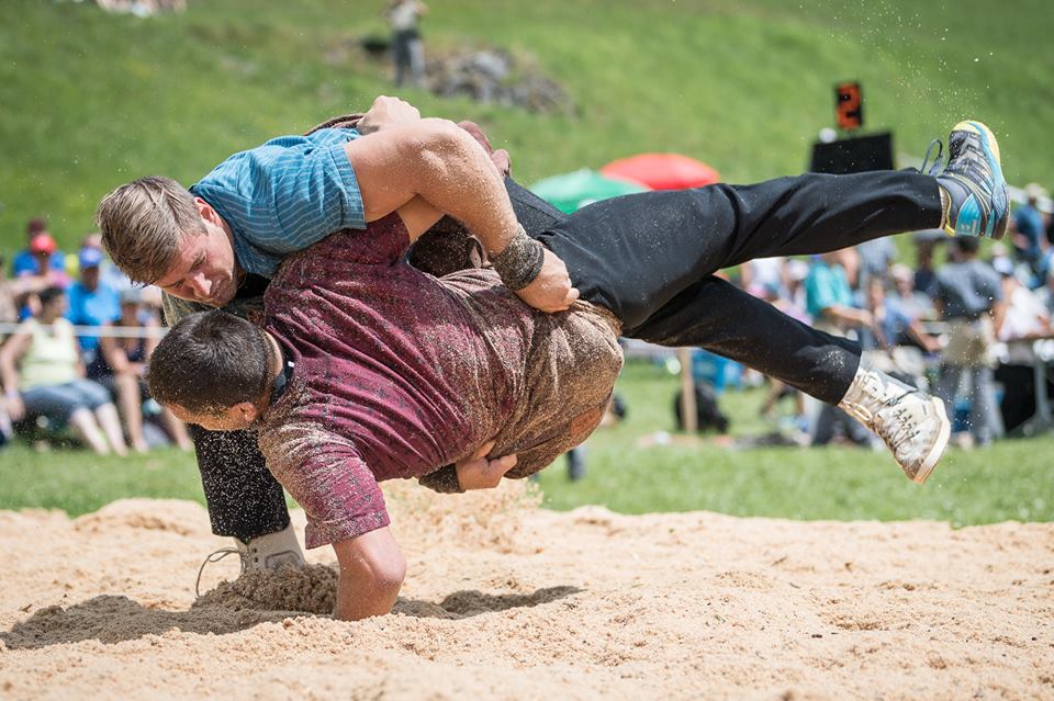 Bergschwinget Klöntal 2018 mit Nicola Wey (Foto: Lorenz Reifler)