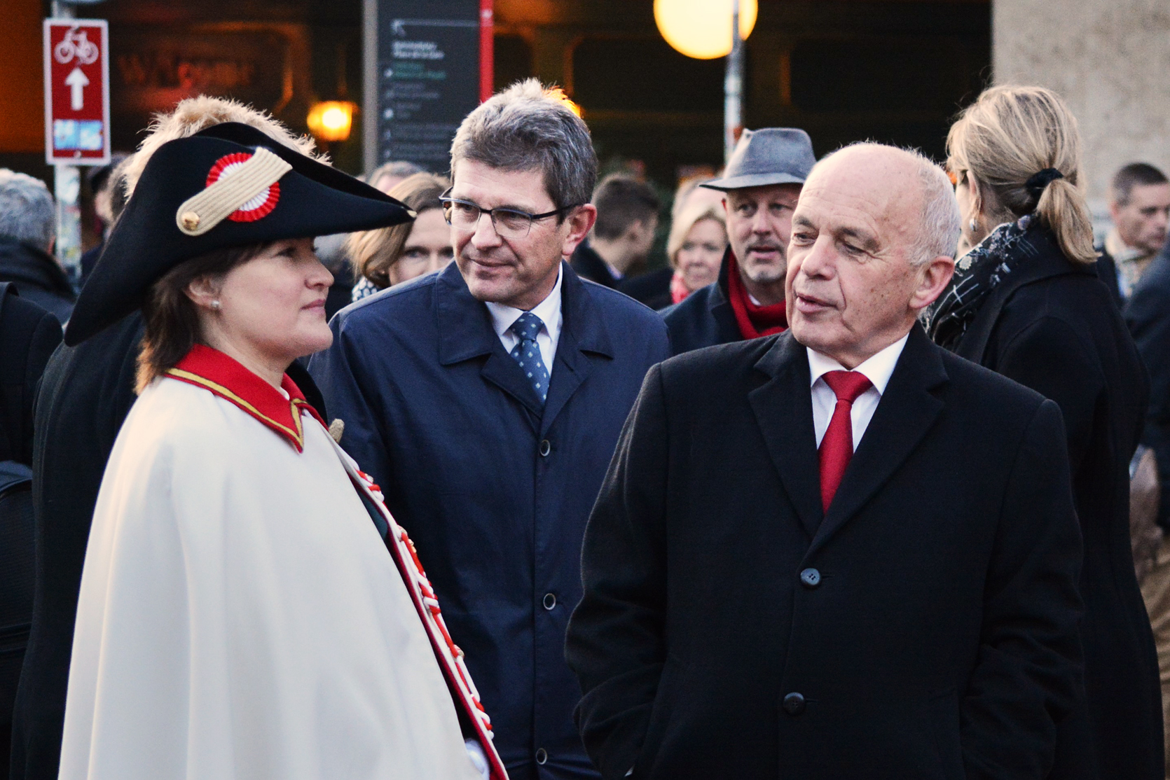 Der Umzug Richtung Altstadt beginnt beim "General-Guisan-Platz"