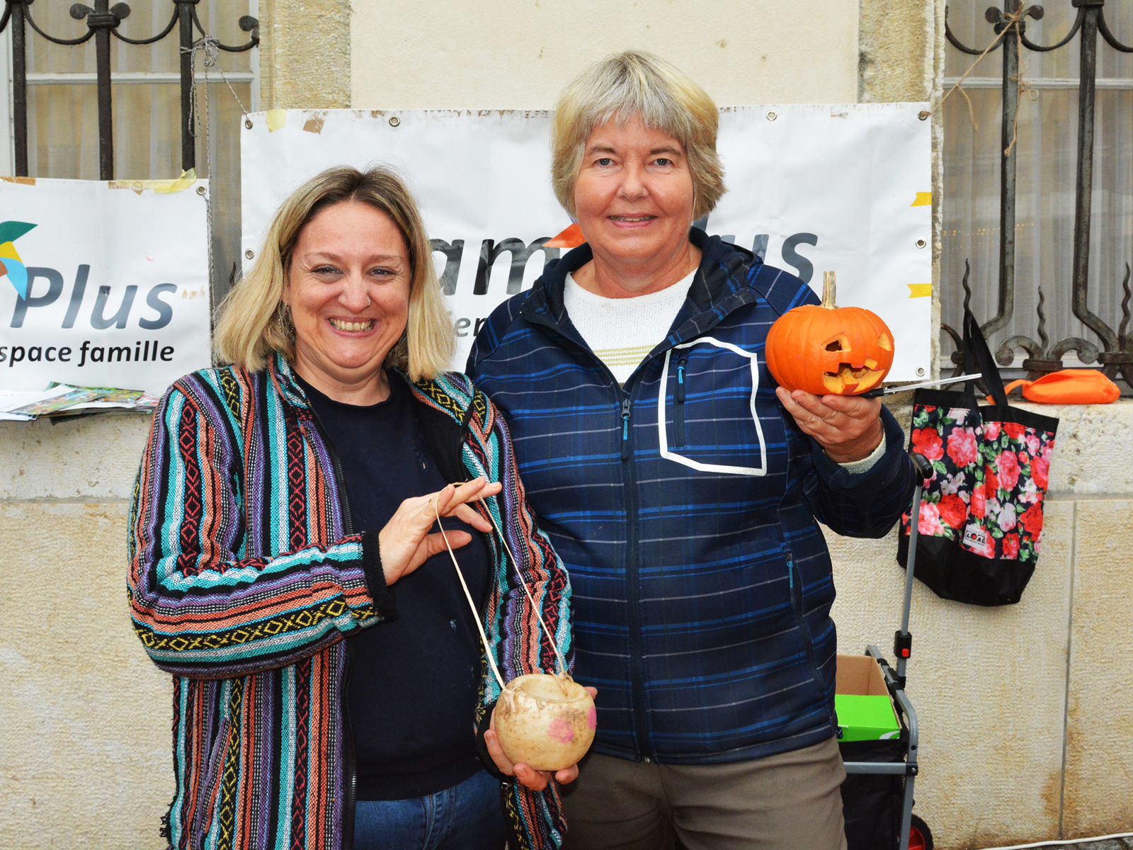 Kürbisfest Biel 2024, Laternen basteln mit FamiPlus, Biel