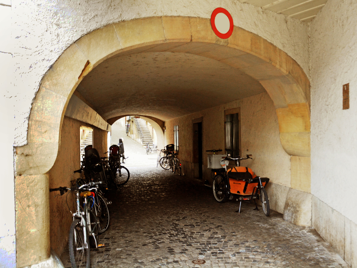Der Durchgang vom Badstubentor von Süden, Gerbergasse. 