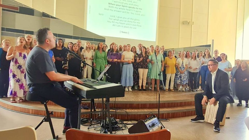 Rückblick: Gospelworkshop "We Believe" mit Hanjo Gäbler