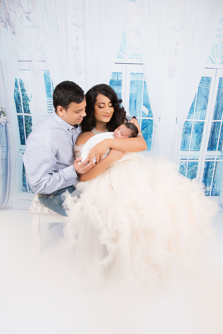 newborn shoot with curtains