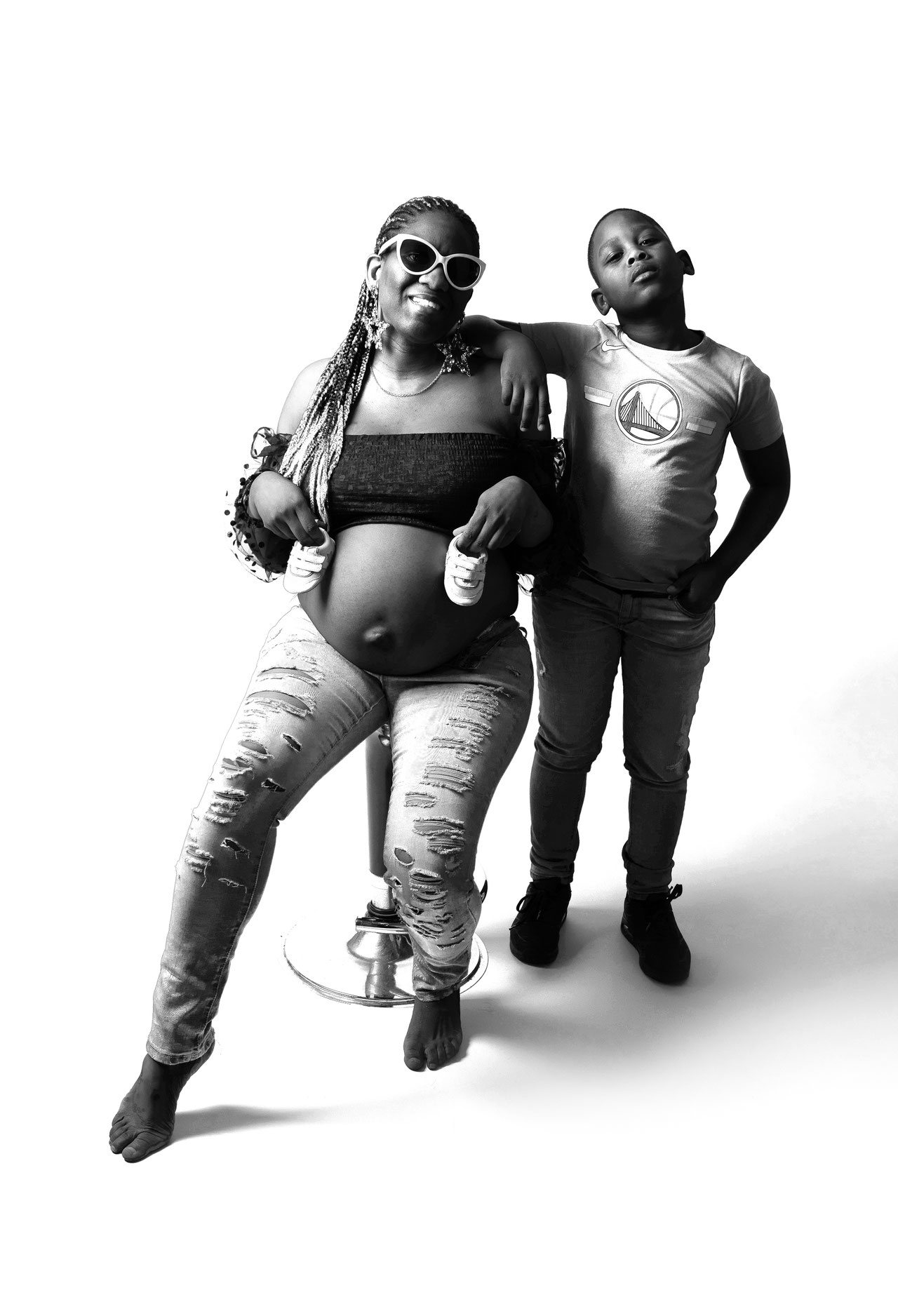 maternity shoot with child