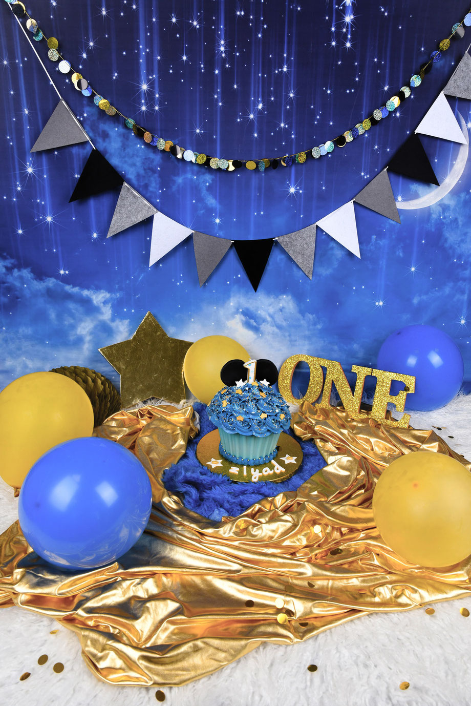 zwangerschapsshoot met ballonnen