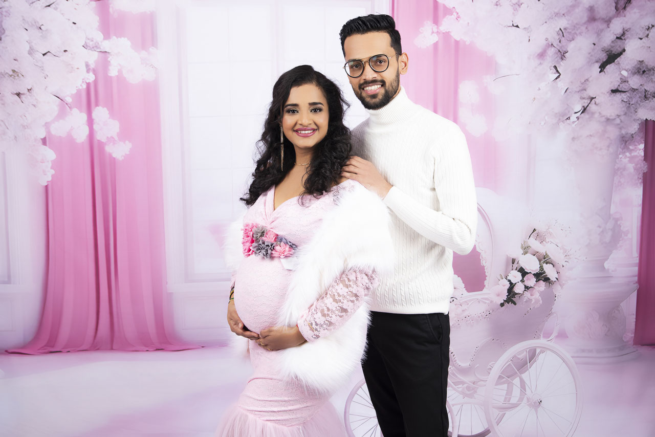 pregnancy shoot with husband