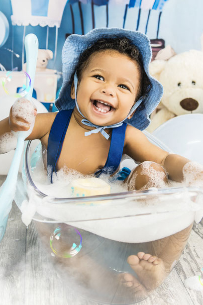 cake smash shoot met taart