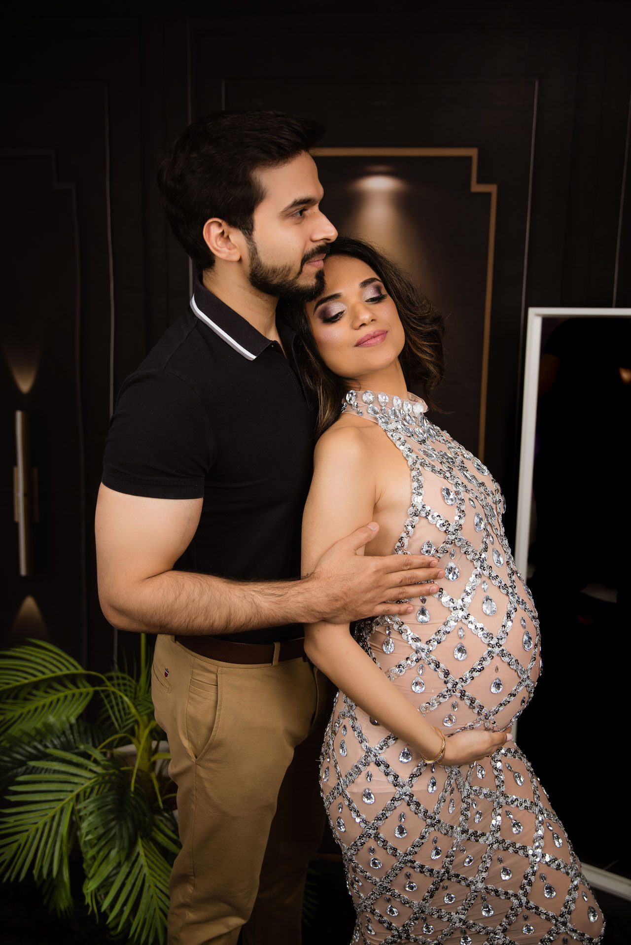 maternity shoot with white dress