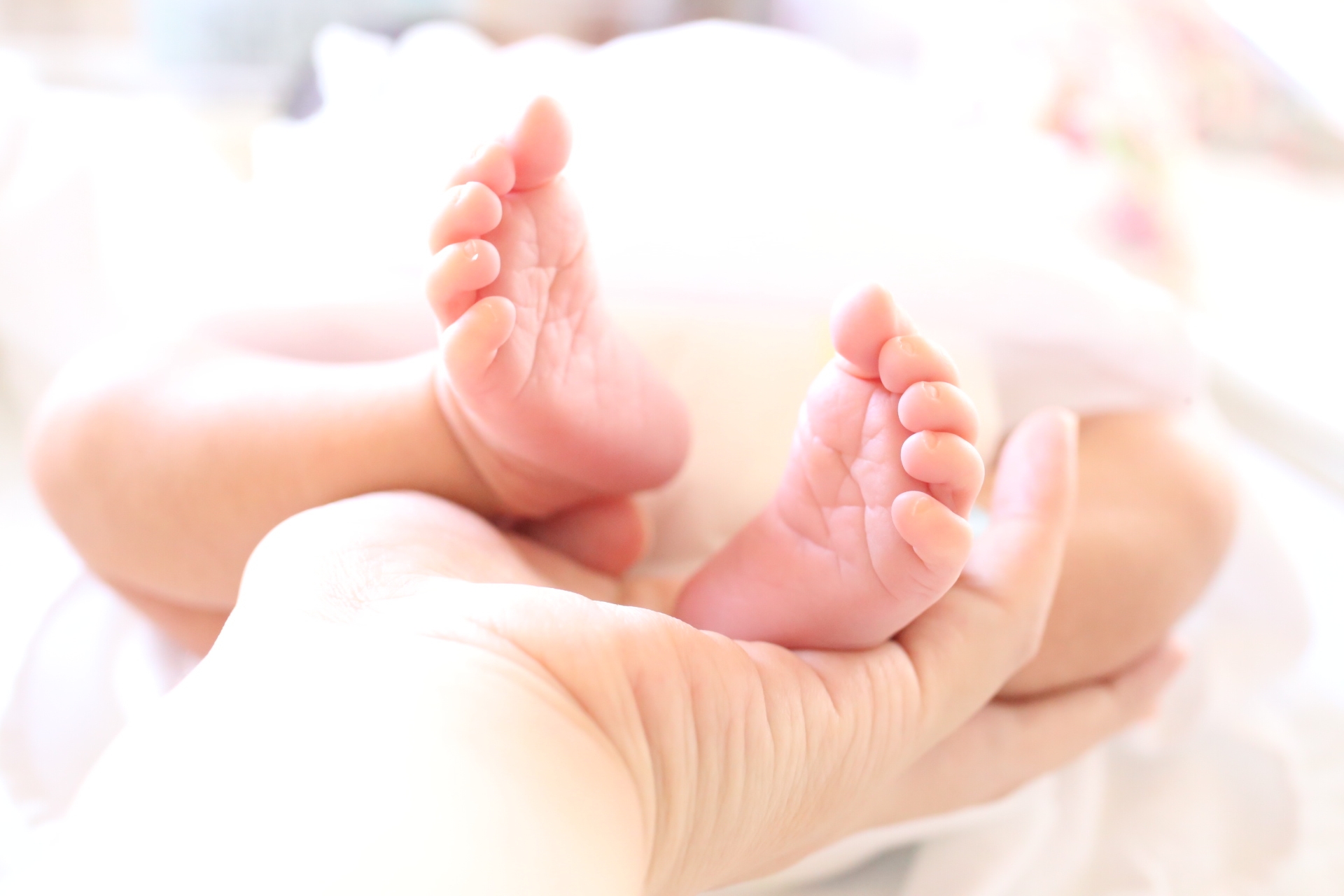 赤ちゃんは寝ている間も、〇〇する？　岡崎市赤ちゃん子育て