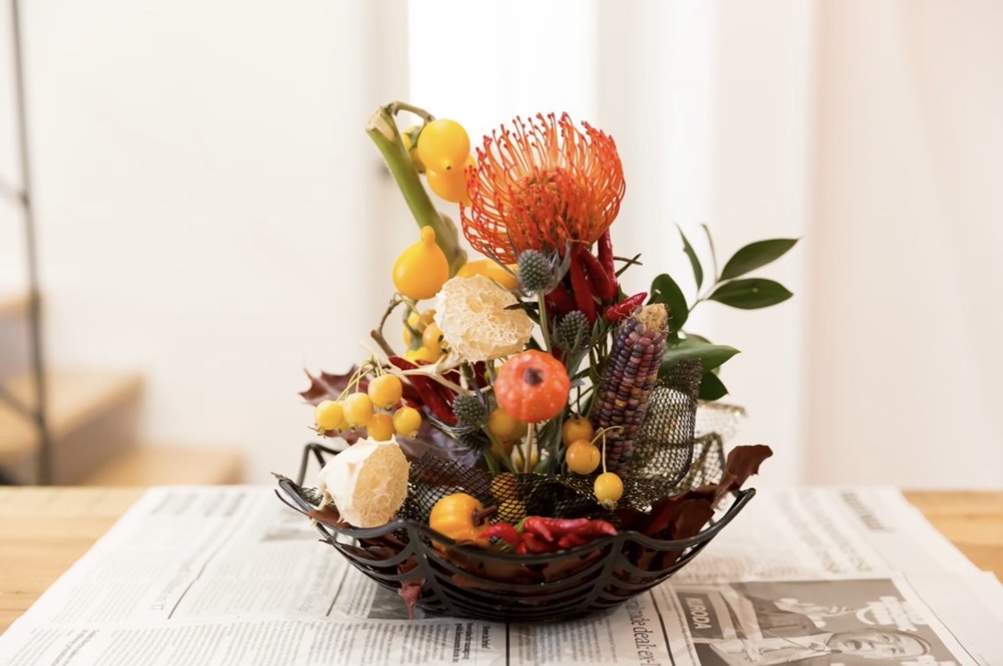 ハロウィンってどんなお花飾ろうかな？お花の先生と季節を楽しもう！
