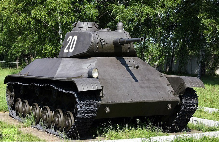 Le T-50 dans sa version finale. Il reste assez peu de survivant dû à son faible nombre opérationnel.