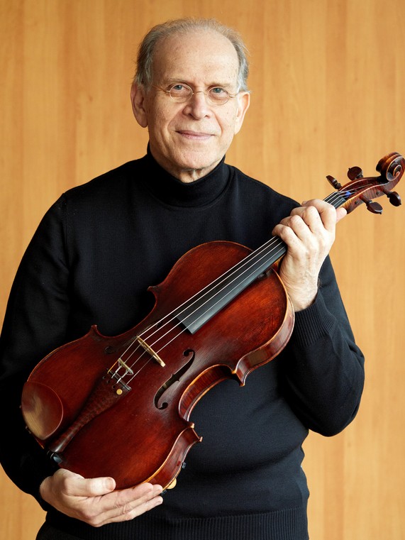 Dr. Robert Fischer