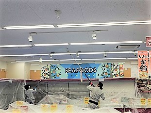 防カビ剤コーティング施工中