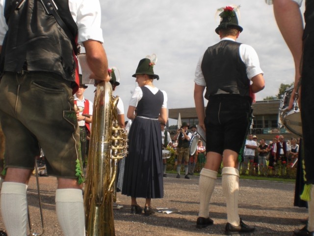 Die Reider Musi (Niklasreuther Blasmuik) steht in Schliersee schon bereit