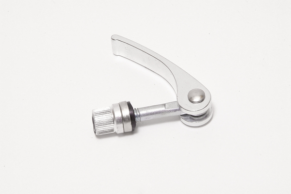  -$Bloqueo para Asiento Aluminio MTB KL-802/CM-B4/GL-QR01 M8X55mm/60mm ASIA $50MXN BLOASI0007