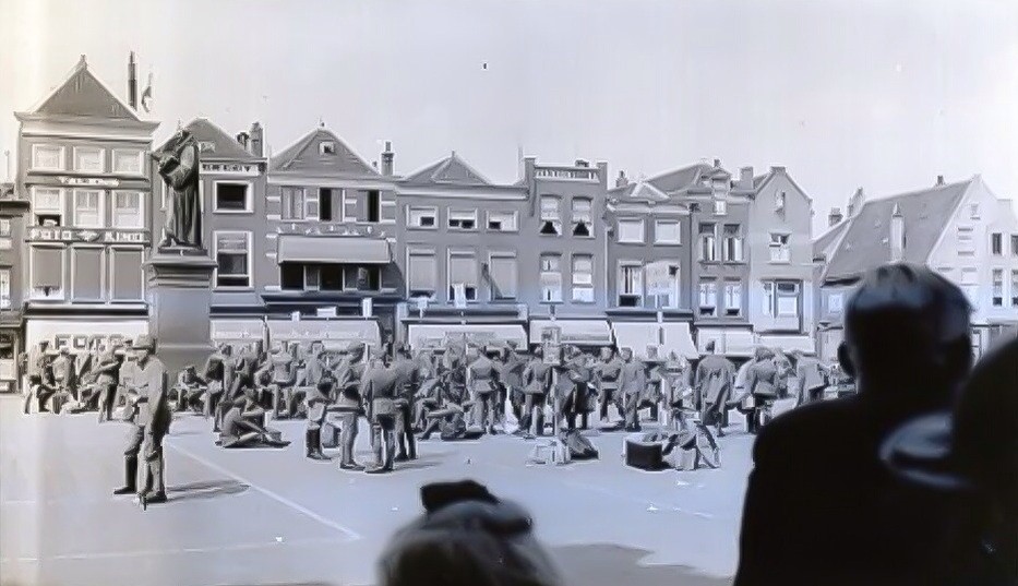 Mobilisatie op de Markt vlak voor het begin van de Tweede Wereldoorlog. 1939