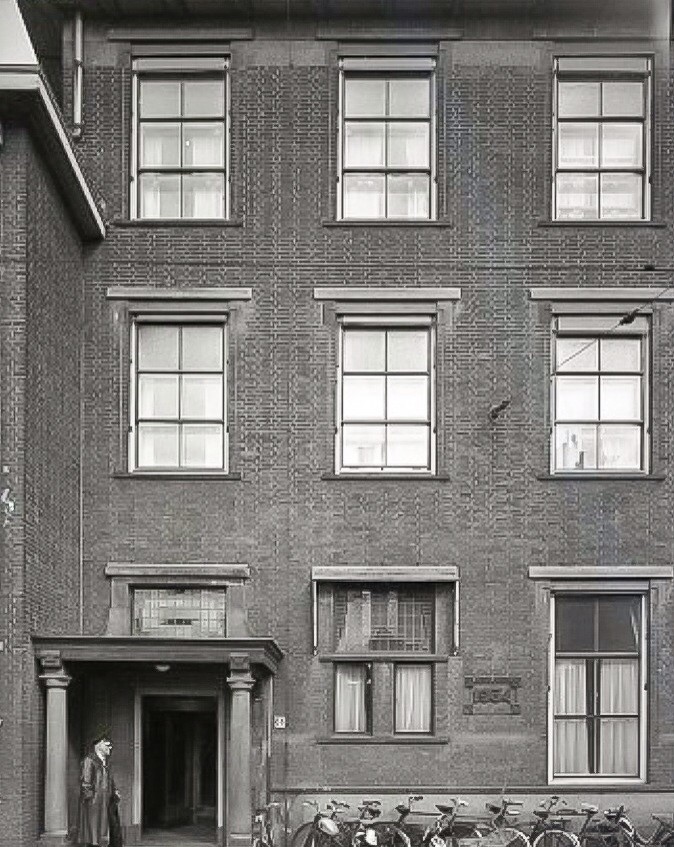 Het Sint Hippolytus Ziekenhuis aan de Phoenixstraat 66.  1960-1962