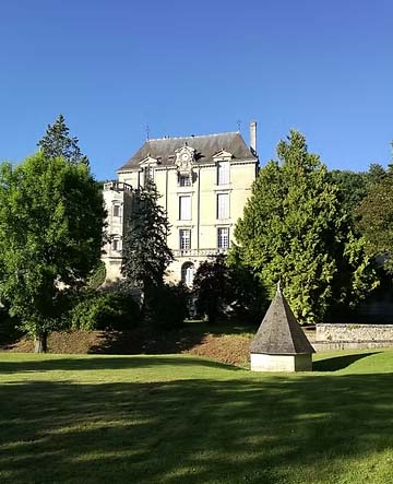 Lieu d’accueil pour stages bien-être à Saint-Paterne-Racan 37370 - le domaine de racan
