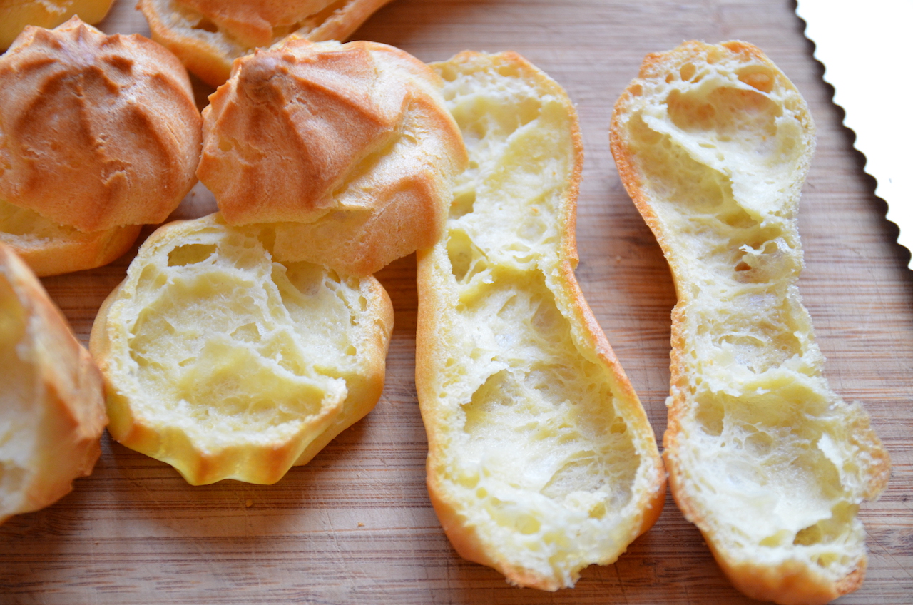 Windbeutel-Profiteroles einfach selber machen - Rezepte auf Youtube ... Windbeutel-Profiteroles einfach selber machen - Rezepte auf Youtube ...