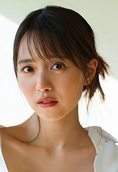 新田 さちか