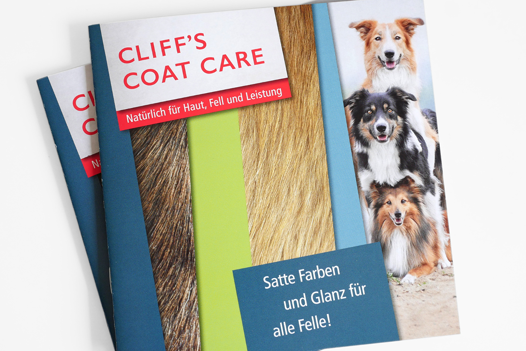 Broschüren für Hunde- und Katzen-Pflegeprodukte