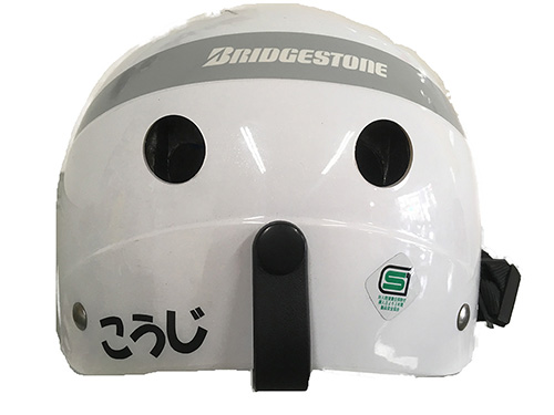 ヘルメットネームステッカー画像