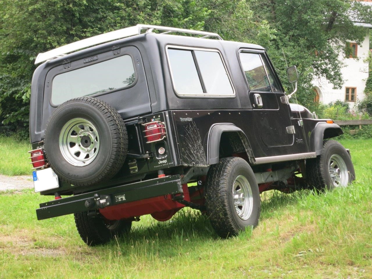 Jeep CJ8 (2)