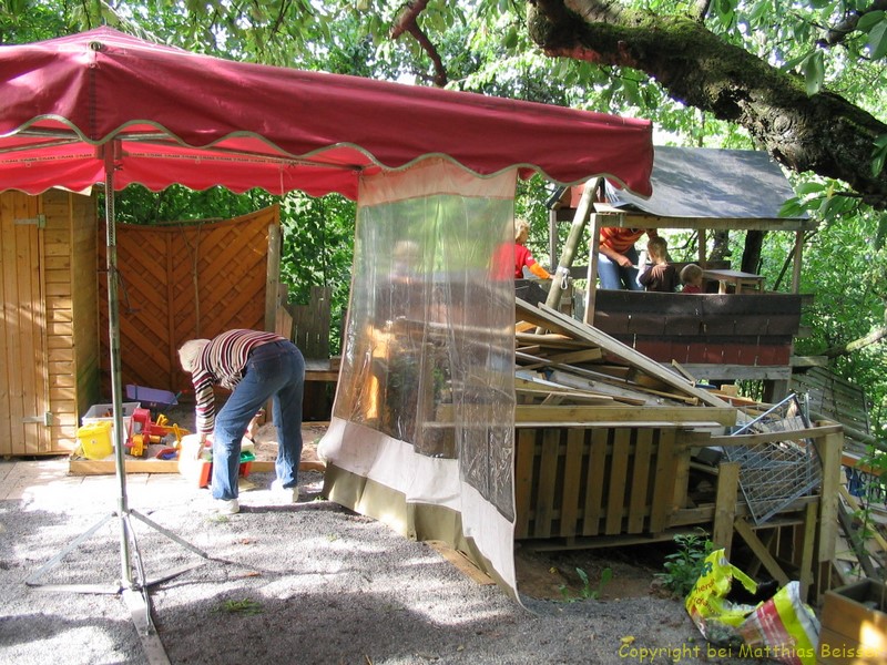 An dieser Stelle entsteht  2007 der Bergmolchteich.