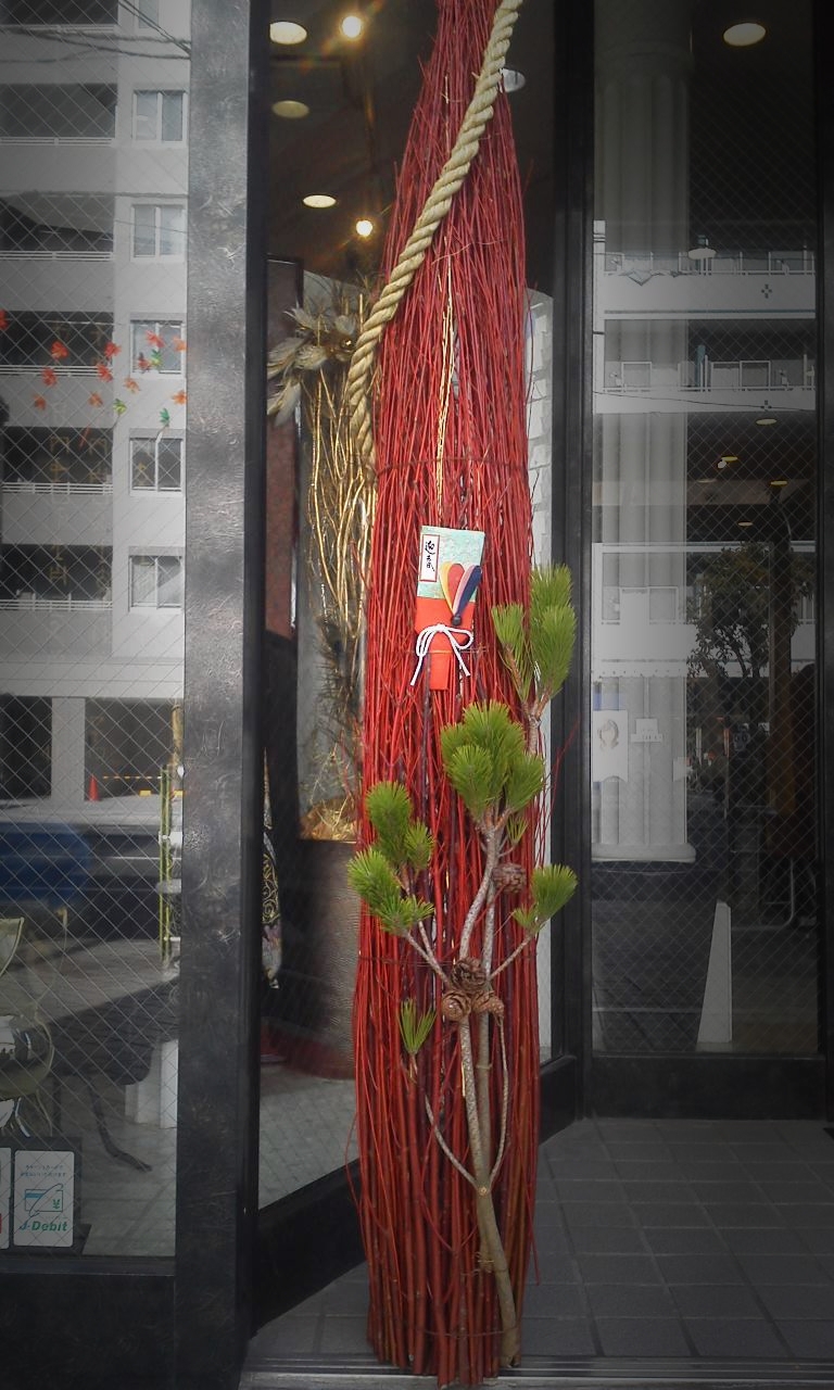 お正月のデスプレー装花