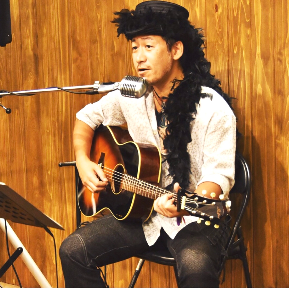 2016 / 09 / 11   Live in American restaurant  Acoustic Solo Live