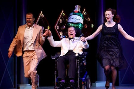 http://www.josefstadt.org/export/sites/default/Josefstadt_Gallery/Szenenfotos_neu/Kammerspiele/Ziemlich_beste_Freunde/01_Ziemlich_beste_Freunde.jpg