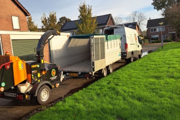 Op zoek naar een expert in boomverzorging in Roden? Wij beschikken over de juiste kennis én materialen voor elke klus.