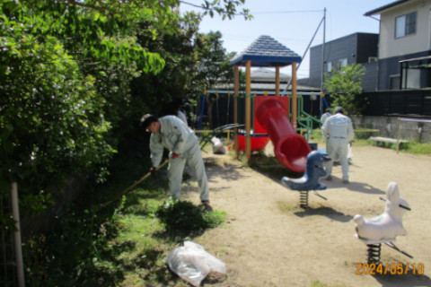 公園清掃ボランティア活動