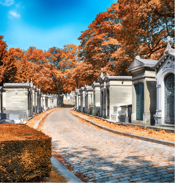 Embarque pour une Échappée Créative inoubliable au Père-Lachaise