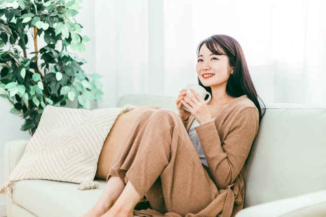 平日休みの看護師・美容師が婚活で苦戦しやすい理由