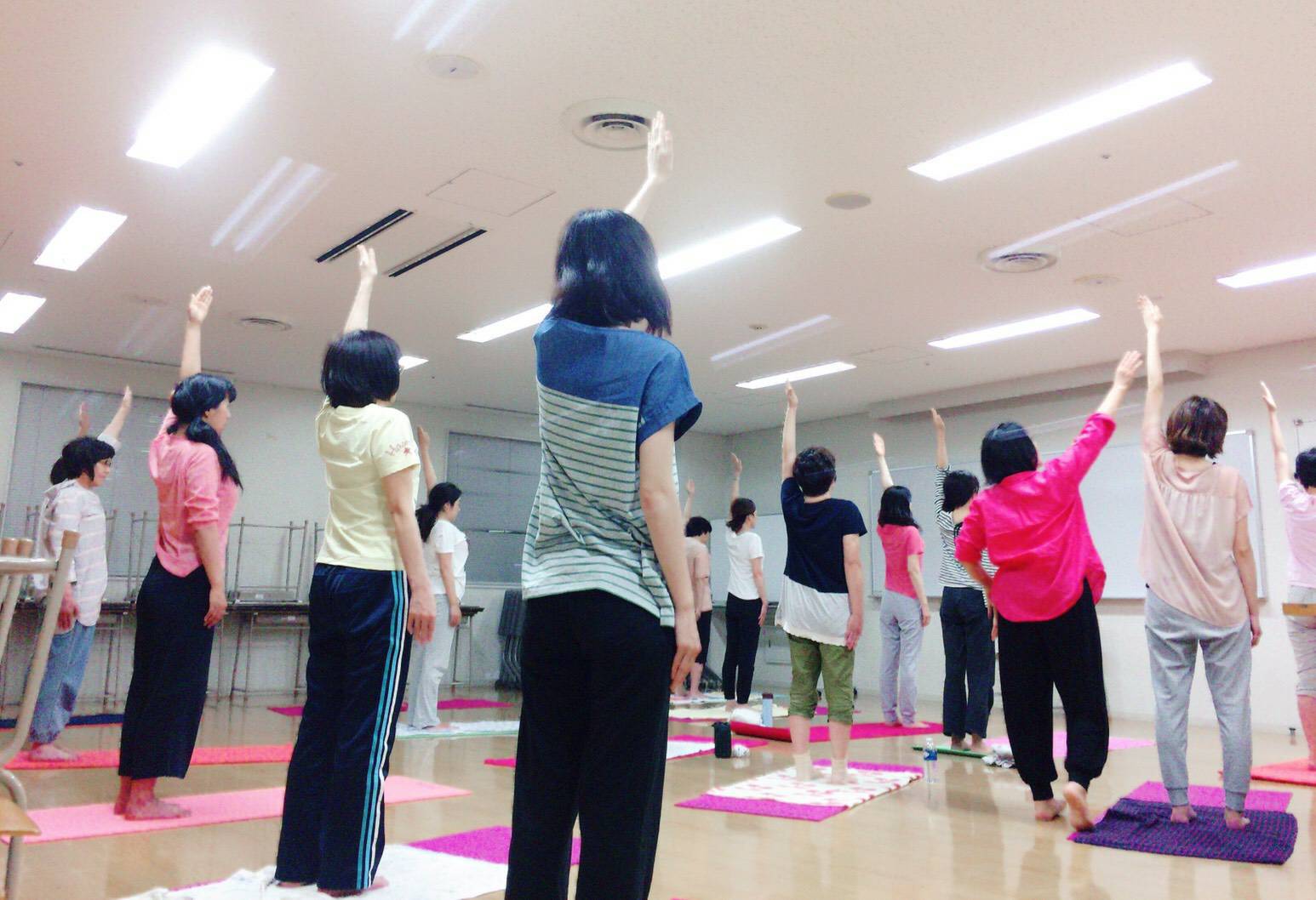 class:ナイトムーンヨガ