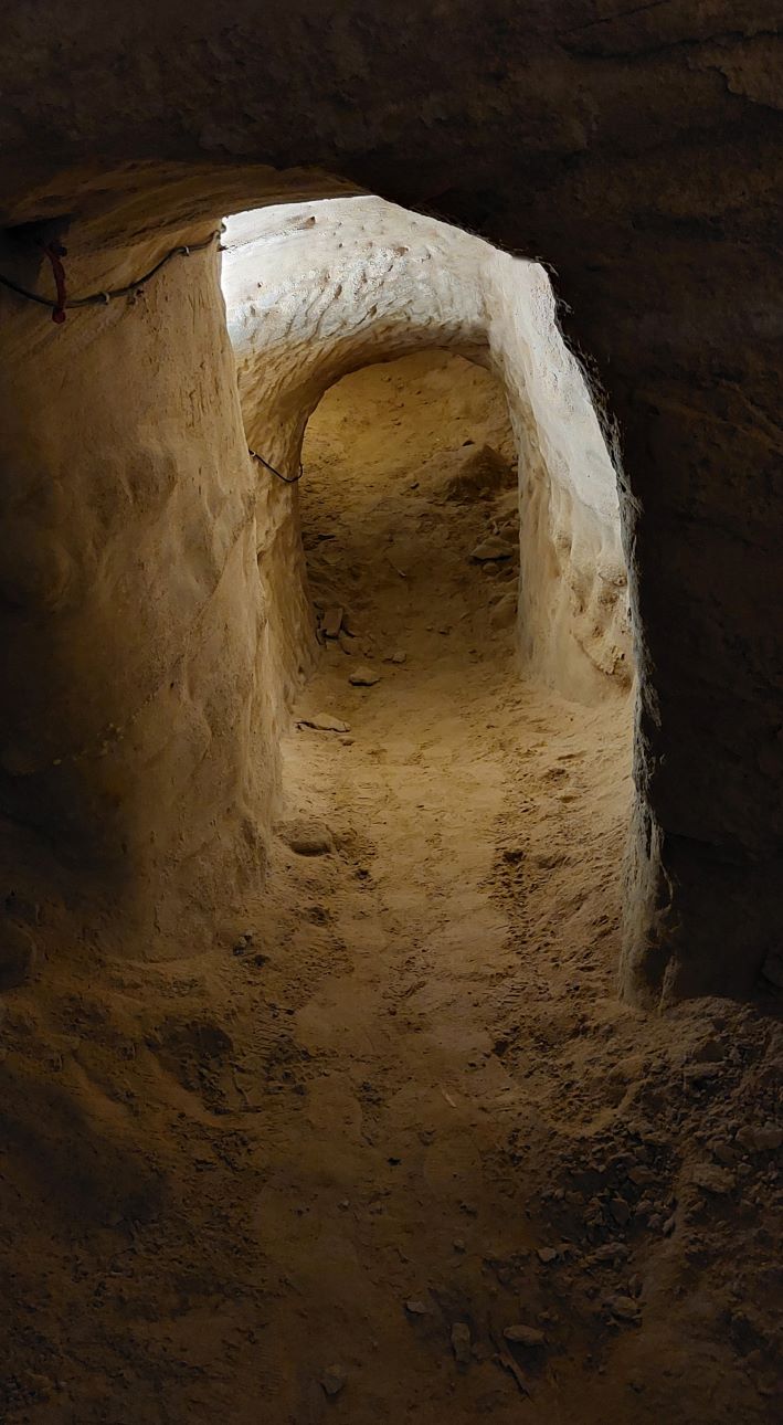 Souterrain de Chabeuil (Drôme) (c) E. Clavier