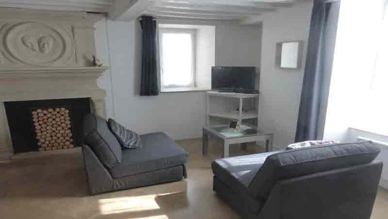 GITE SALON
