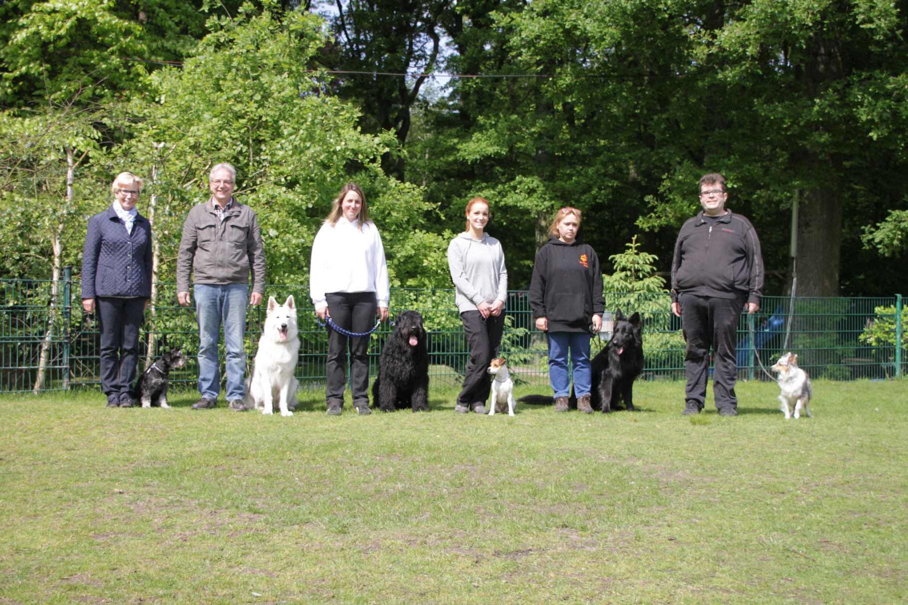 Begleithundprüfung 04.05.2014 Foto: Andreas Tetzschlag