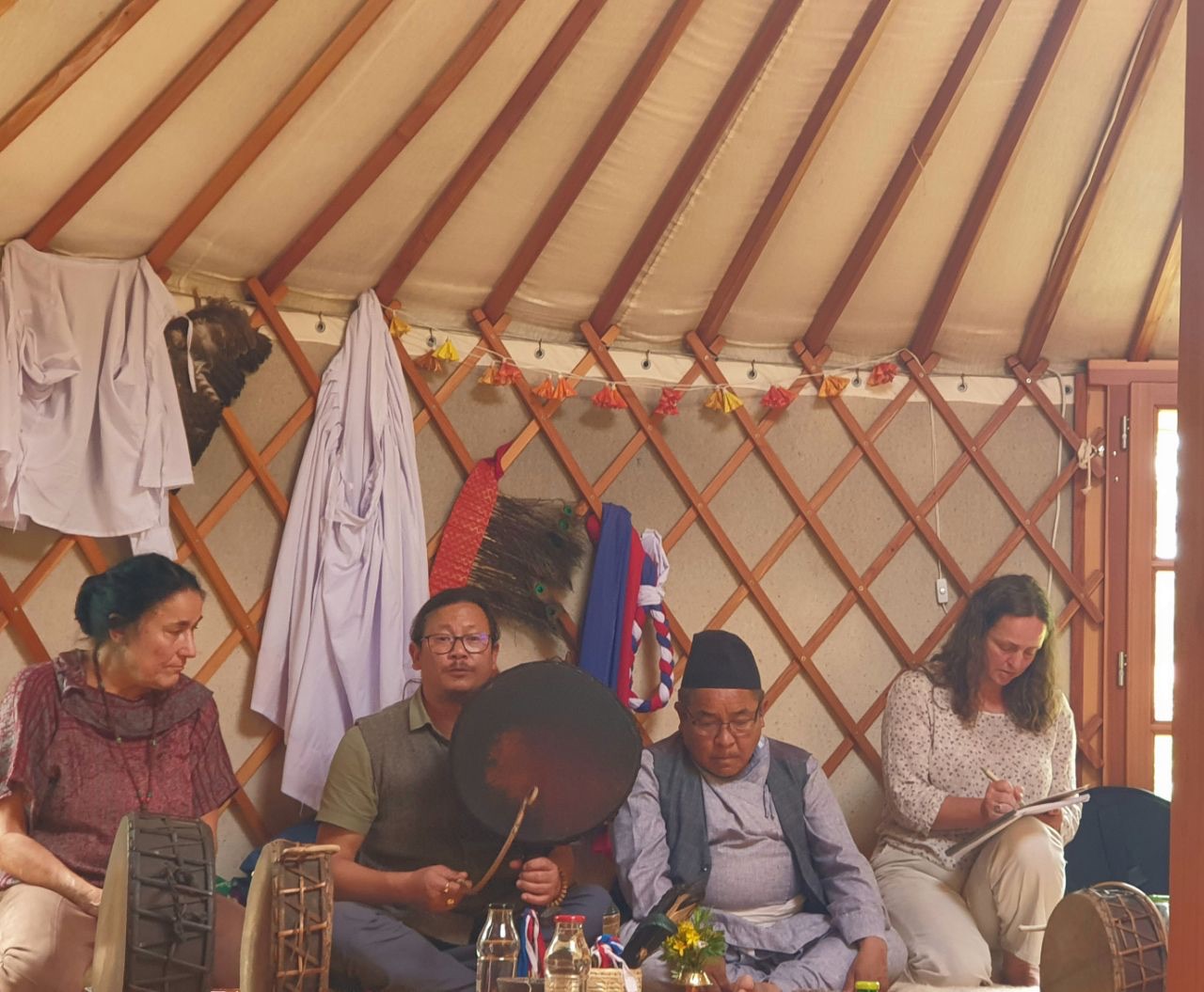 nächtliches Ritual der Sherpa (Dawas Stamm)