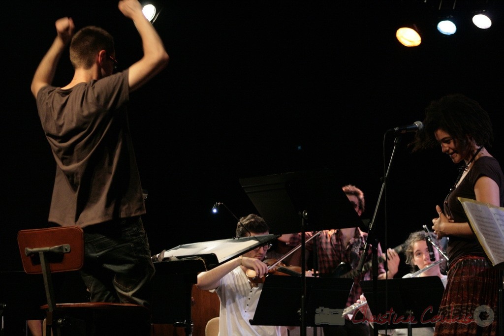 Julien Dubois, direction du Big Band du Conservatoire Jacques Thibaud, section MAA-Jazz. Festival JAZZ360 2011, Cénac. 03/06/2011