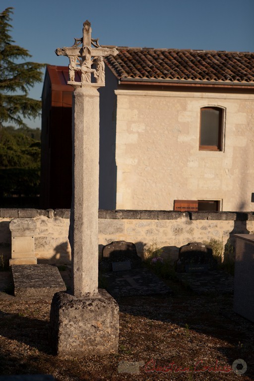 Croix du cimetière de Croignon, XVIème siècle