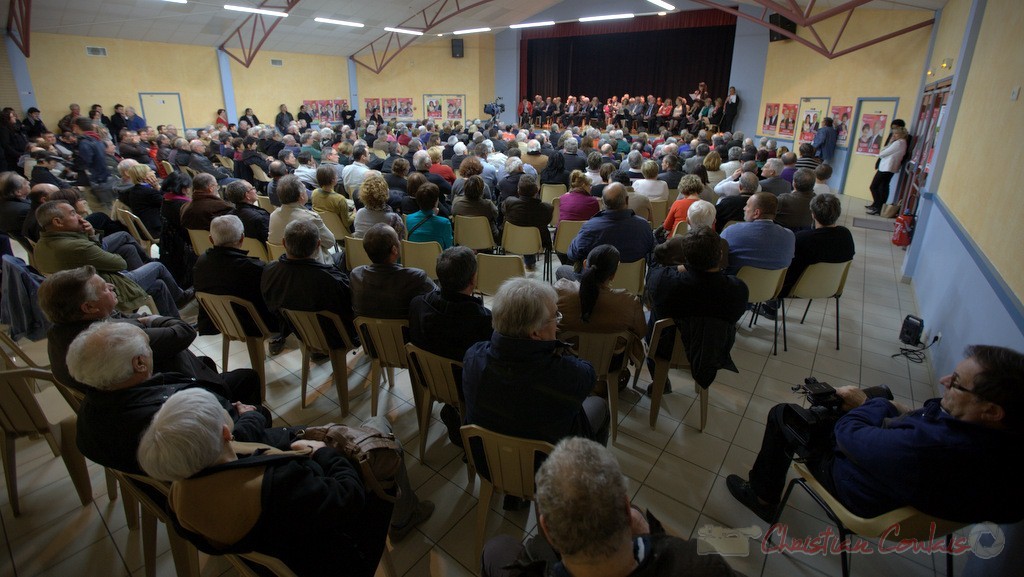 Salle des Fêtes de Blasimon. Meeting "Majorité départementale" aux élections départementales de la Gironde, Blasimon, 9 mars 2015