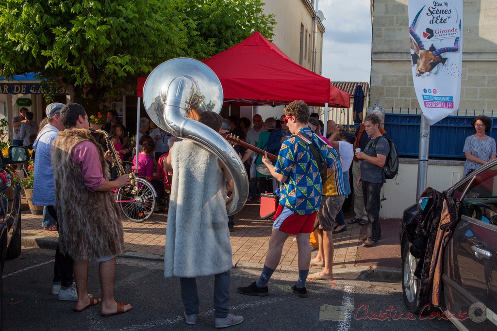 Inauguration avec Elephant Brass Machine et vin d'honneur offert par la Mairie. Festival JAZZ360 2015, Cénac