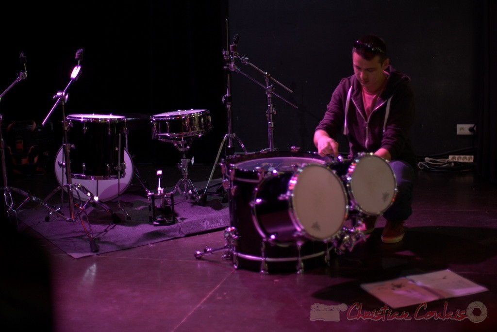 Hugo Raducanu, batteur. Coulisses Festival JAZZ360, 12/06/2015