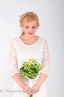 Freie Trauung PhilosophyLove Hochzeitsredner Hochzeitsblog Location Hochzeitslocation Düsseldorf NRW Flitterwochen Hochzeitstorten Hochzeitsmesse Hochzeitsdekoration Dekoration DIY Hochzeit