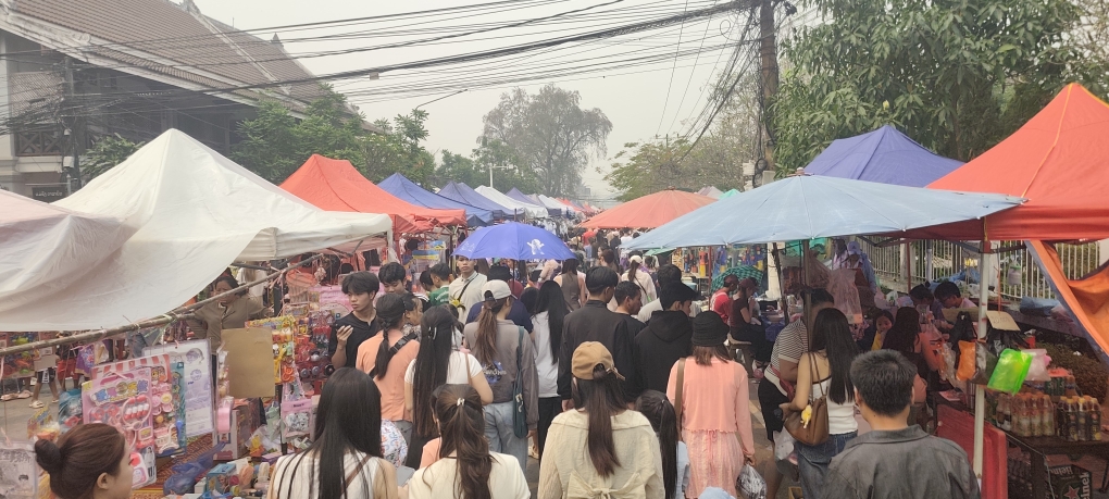 La Foire à Luang Prabang