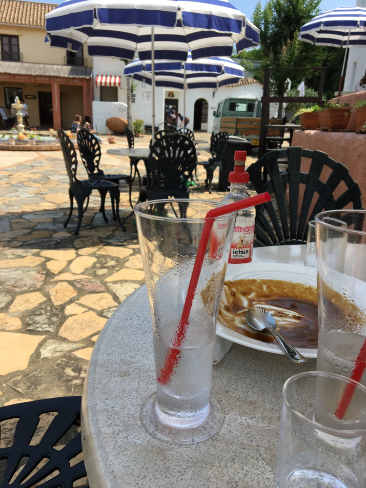 看板犬ミルクの伊勢志摩 Mayfair Amcafe ページ 看板犬ミルクの伊勢志摩 Mayfair Amcafe ページ