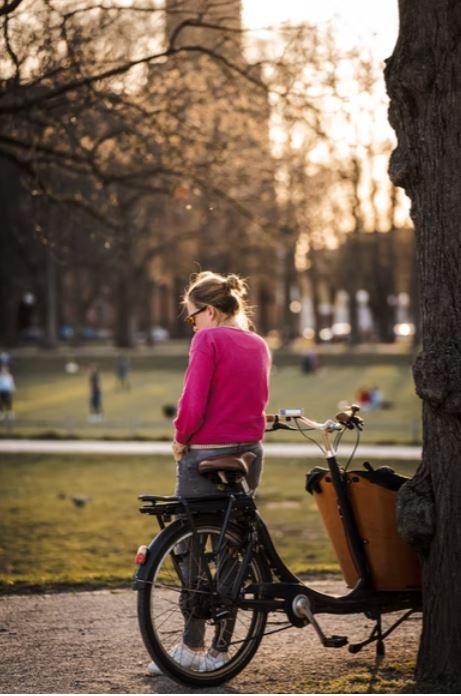 Vélo cargo femme