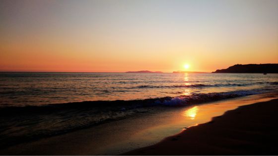 Sonnenuntergang am Strand von Arillas