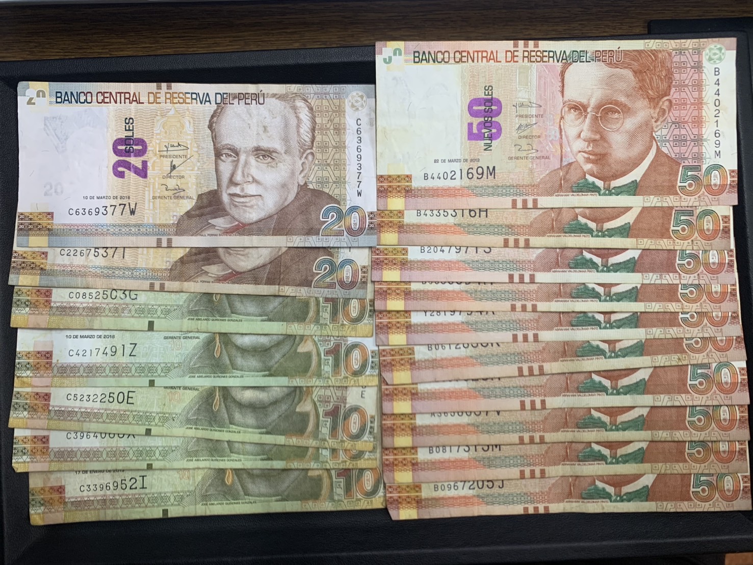 ペルーソルから日本円に両替出来ますよ！